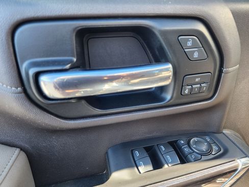 Used 2020 Chevrolet Silverado 3500 LTZ w/ LTZ Premium Package image 26