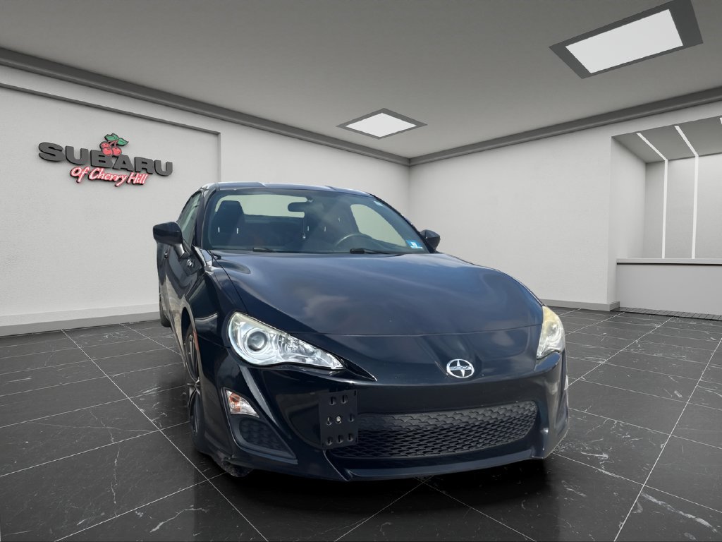 Used 2013 Scion FR-S RWD image 2