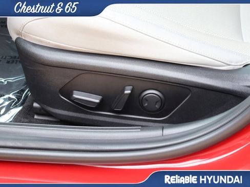 Used 2023 Hyundai Elantra Limited FWD image 24