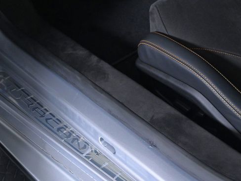 Used 2023 Lamborghini Huracan Tecnica RWD image 5