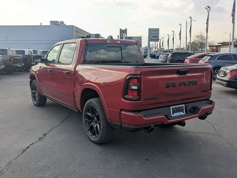 New 2026 RAM 1500 Laramie AWD/4WD image 4
