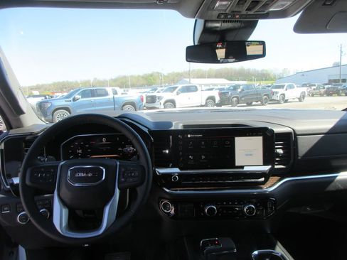 New 2026 GMC Sierra 1500 Elevation w/ Elevation Premium Package AWD/4WD image 19