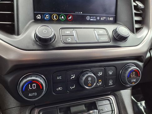 Used 2023 GMC Acadia AT4 w/ Technology Package image 8