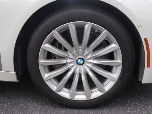 Used 2020 BMW 740i RWD image 42
