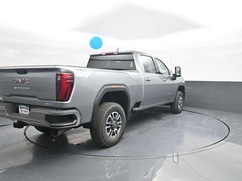 New 2026 GMC Sierra 2500 SLT AWD/4WD image 7