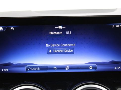 Used 2025 Mercedes-Benz GLA 250 image 30