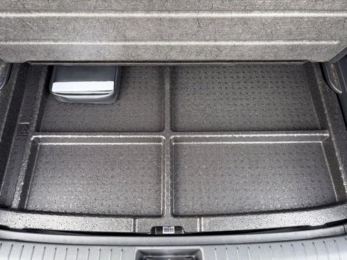 Used 2023 Hyundai Kona SEL w/ Cargo Package image 26