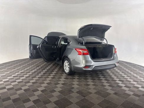 Used 2016 Nissan Sentra SV w/ Style Package image 16