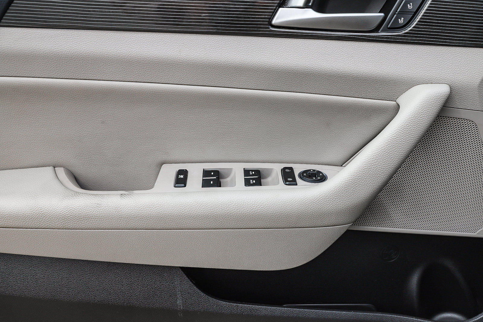 Used 2019 Hyundai Sonata Limited FWD image 20