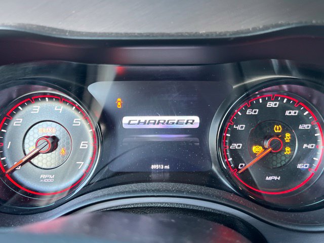 Used 2019 Dodge Charger R/T w/ Blacktop Package RWD image 5