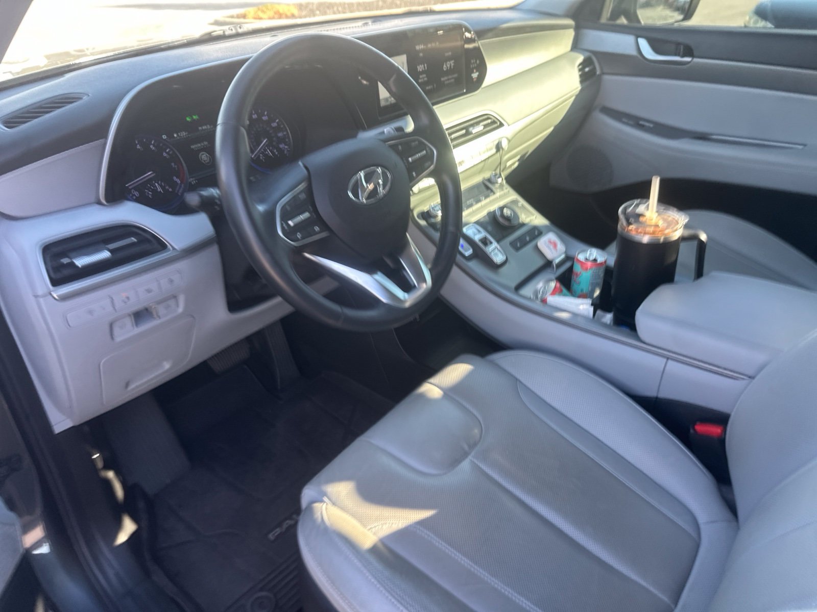 Used 2021 Hyundai Palisade SEL w/ Premium Package FWD image 13