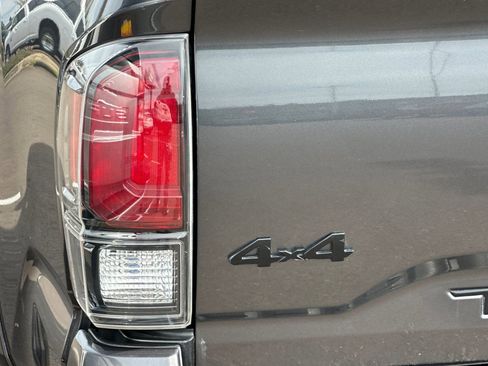 Used 2021 Toyota Tacoma Limited w/ Nightshade Package image 25
