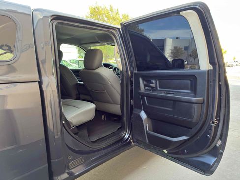 Used 2013 RAM 1500 Express AWD/4WD image 41