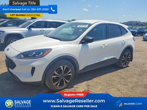 Used 2022 Ford Escape SE w/ SE Sport Appearance Package AWD/4WD image 1