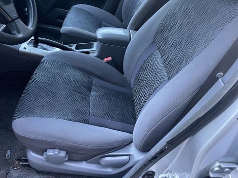 Used 2002 Toyota RAV4 LE image 10