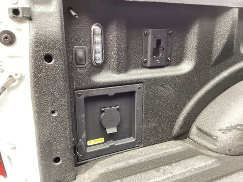 Used 2021 Ford F150 XLT w/ Equipment Group 302A High image 10