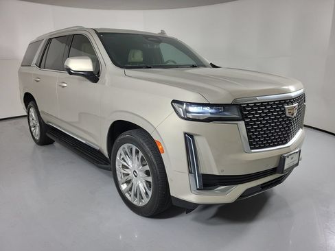 Used 2021 Cadillac Escalade Premium Luxury w/ Performance Package RWD image 1