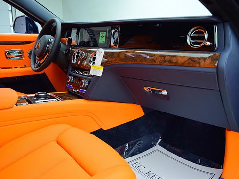 Used 2023 Rolls-Royce Ghost image 41