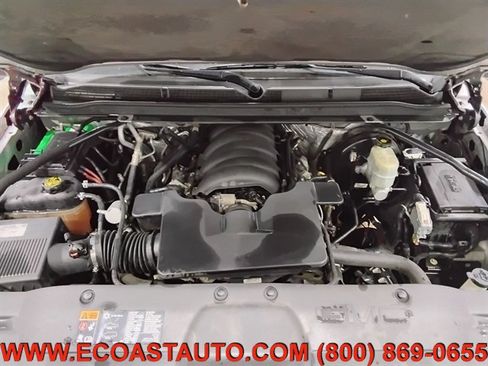 Used 2015 GMC Yukon XL Denali w/ Touring Package AWD/4WD image 9