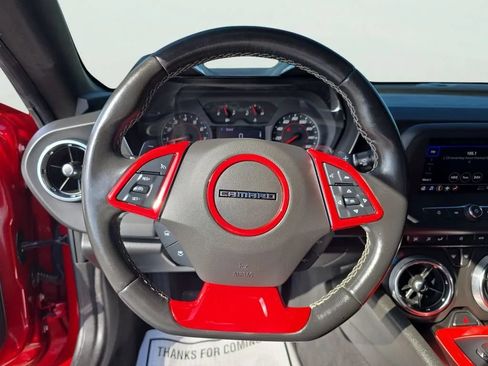Used 2022 Chevrolet Camaro LT RWD image 12
