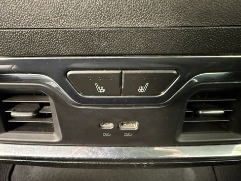 Used 2024 GMC Sierra 1500 Denali w/ Denali Reserve Package image 22