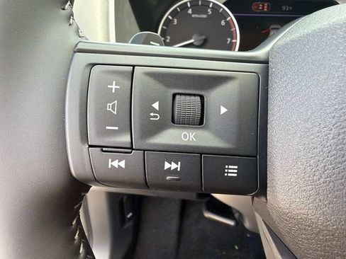 New 2026 Nissan Rogue SV AWD/4WD image 27