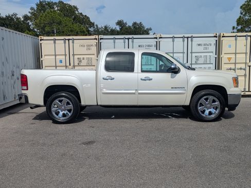 Used 2012 GMC Sierra 1500 SLE w/ Regional Value Package RWD image 3