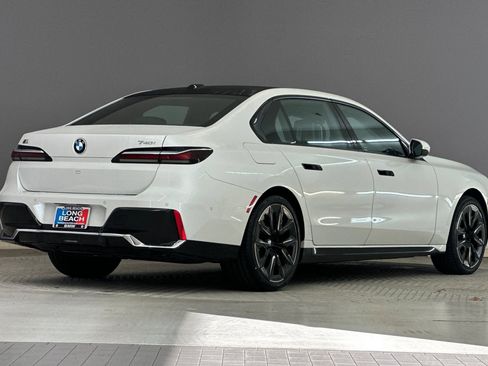 Certified 2024 BMW 740i image 8
