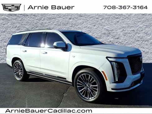 Used 2025 Cadillac Escalade Sport Platinum AWD/4WD image 1