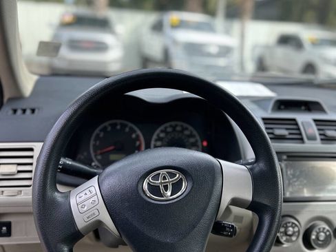 Used 2013 Toyota Corolla LE Special Edition image 8