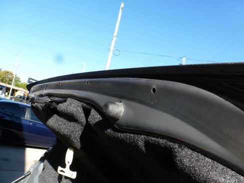 Used 2009 Ford Focus SE image 18