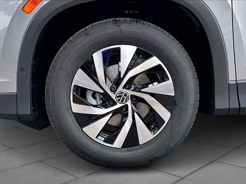 New 2026 Volkswagen Tiguan S FWD image 11