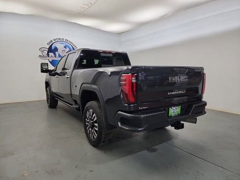 Used 2024 GMC Sierra 2500 Denali Ultimate w/ Snow Plow Prep/Camper Package image 7