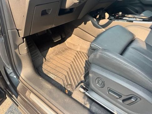 Certified 2025 Audi Q6 e-tron Premium Plus AWD/4WD image 25