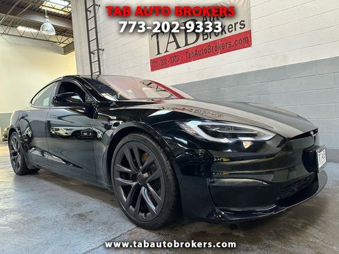 Used 2022 Tesla Model S Plaid image 1