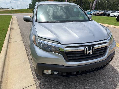 Used 2019 Honda Ridgeline RTL image 16