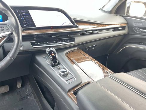 Certified 2023 Cadillac Escalade Sport Platinum image 15