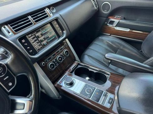 Used 2015 Land Rover Range Rover Supercharged AWD/4WD image 34