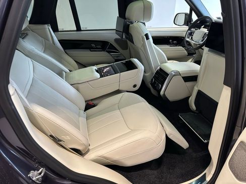New 2025 Land Rover Range Rover Autobiography image 19