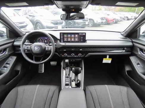 Certified 2025 Honda Accord Sport image 17