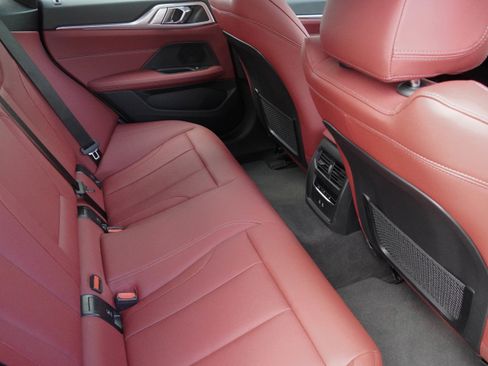 Certified 2023 BMW i4 eDrive35 RWD image 31