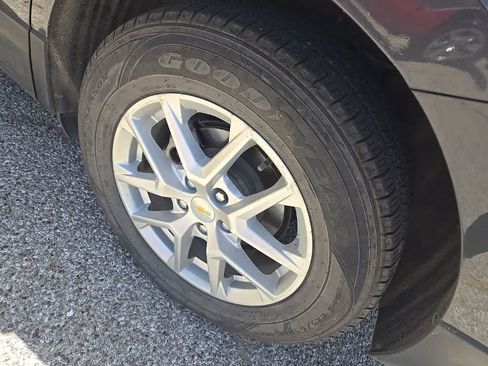 Used 2022 Chevrolet Equinox LT FWD image 5