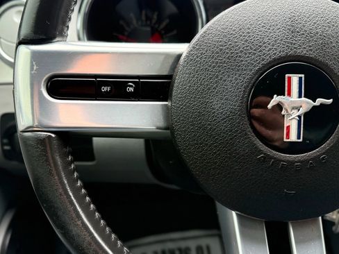 Used 2006 Ford Mustang GT image 12