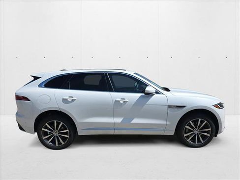 New 2026 Jaguar F-PACE R-Dynamic S image 4