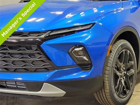 New 2025 Chevrolet Blazer LT w/ Driver Confidence Package image 8