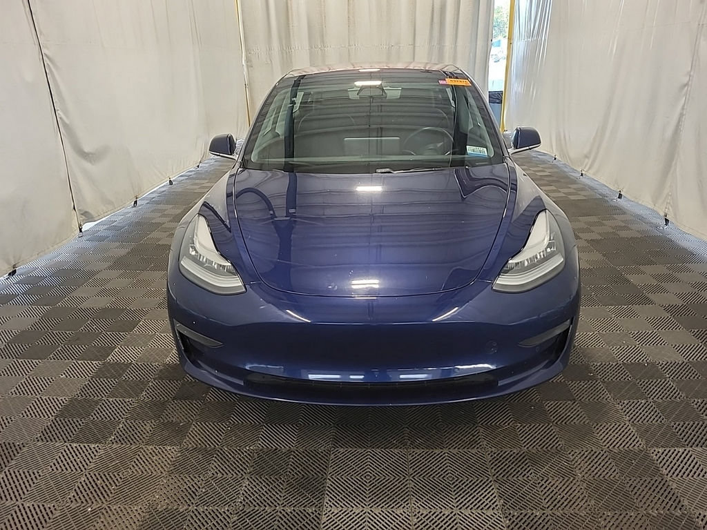 Used 2018 Tesla Model 3 Long Range AWD/4WD image 2