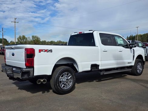 New 2026 Ford F350 Lariat w/ FX4 Off-Road Package image 28