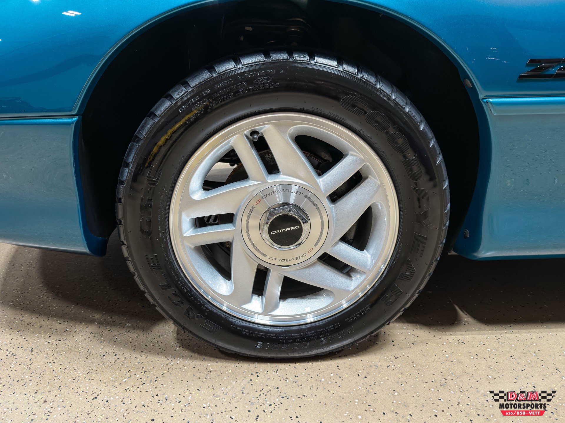 Used 1995 Chevrolet Camaro Z28 RWD image 32