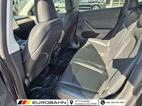 Used 2024 Tesla Model Y Long Range AWD/4WD image 14
