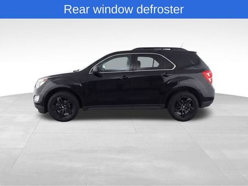 Used 2017 Chevrolet Equinox LT image 6